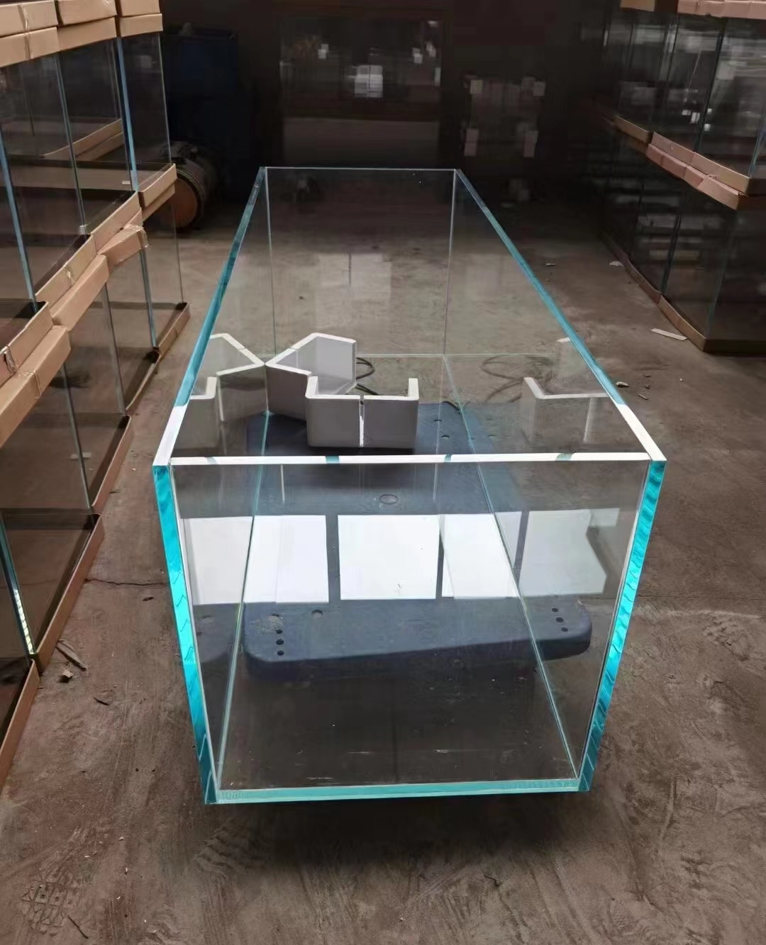 Fish tank glass