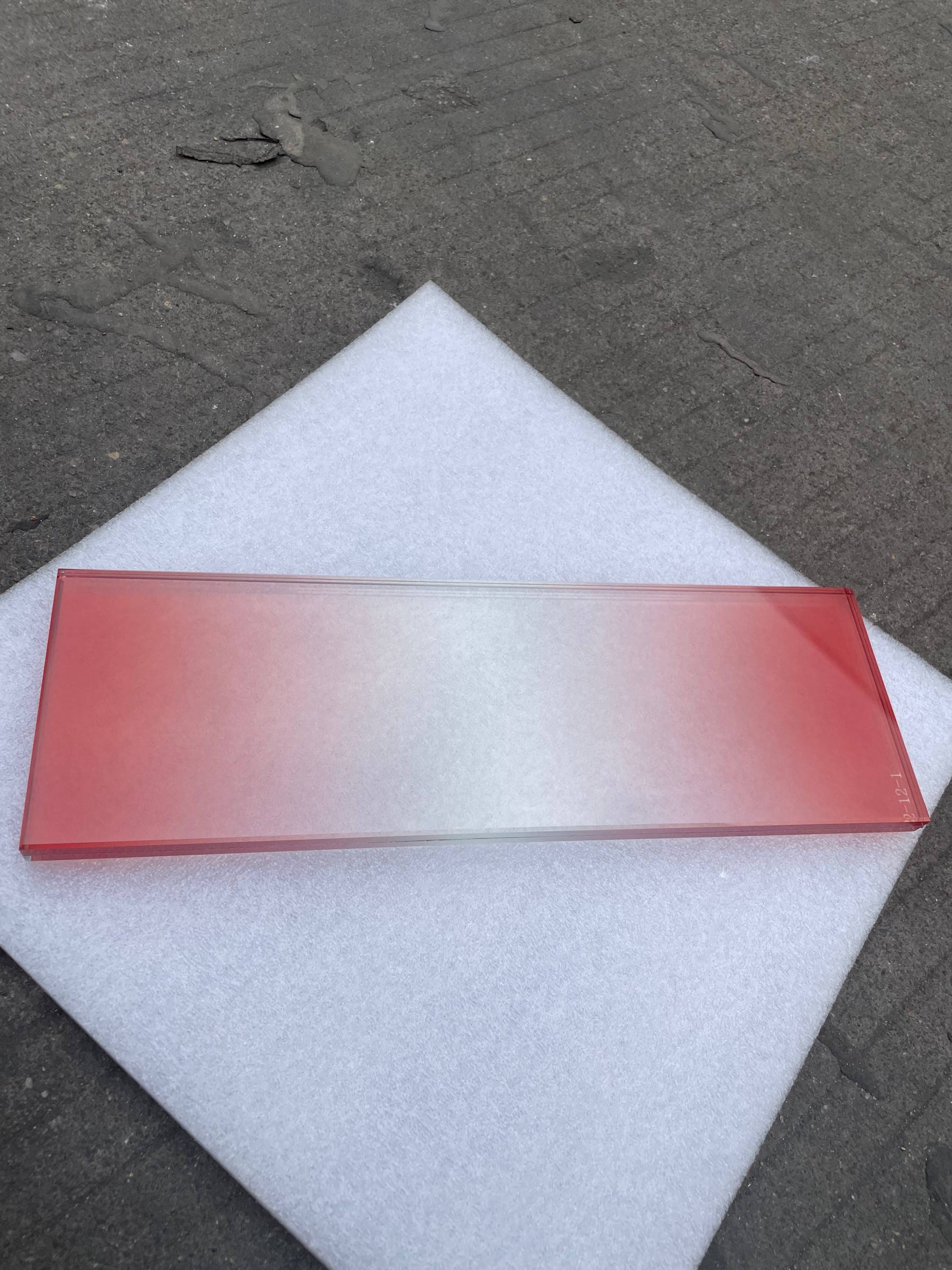 Gradient Glass - Designer Hotel