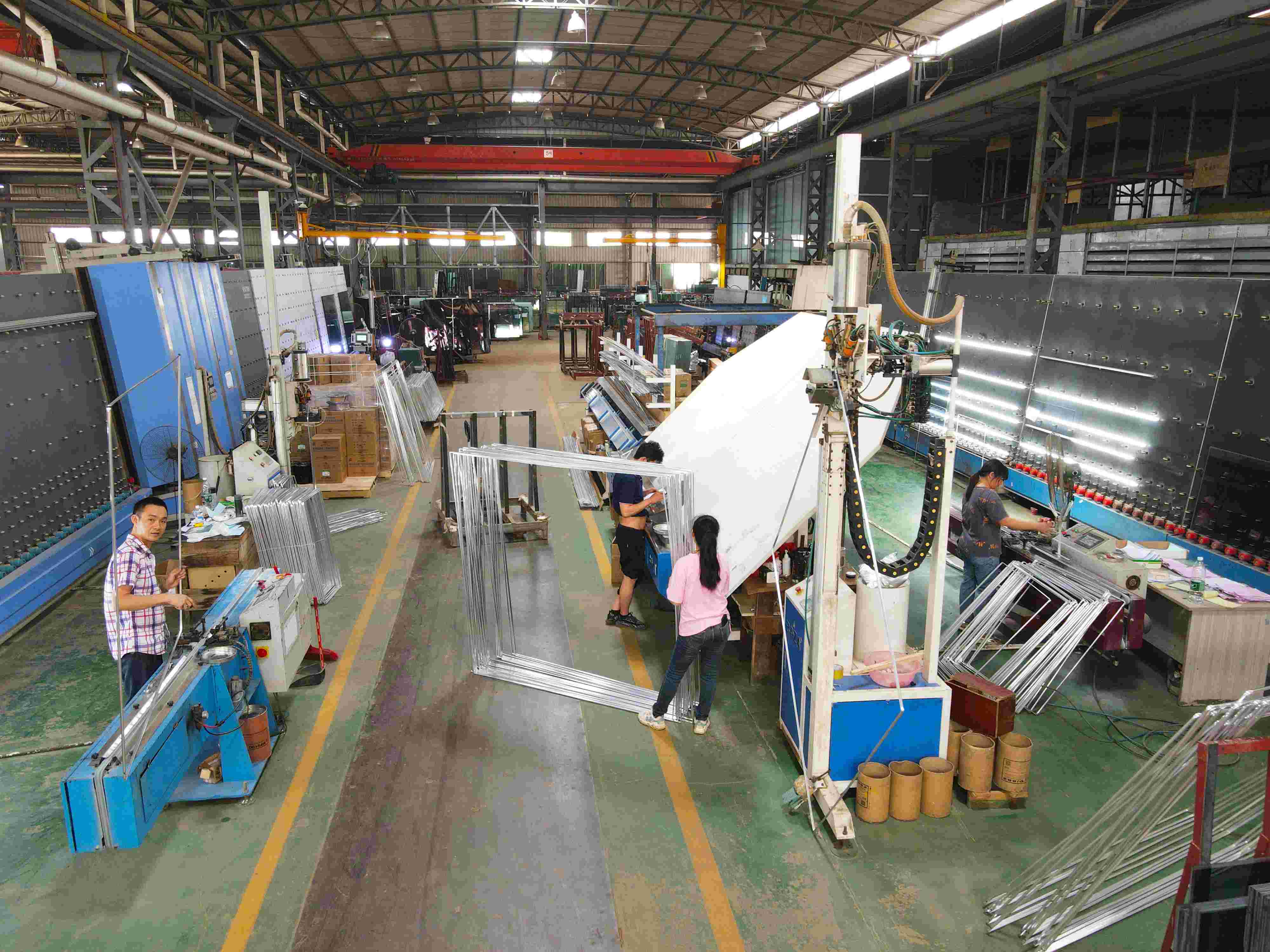 Automated hollow lines